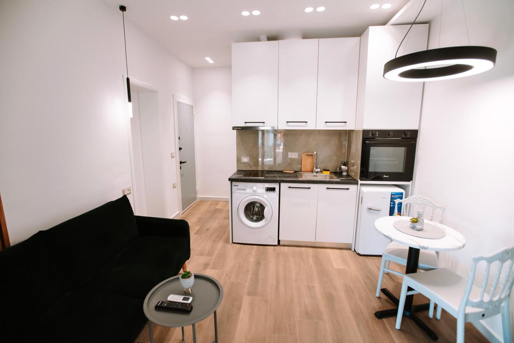 Barrikada Str Modern Apartments - The Nest Tirana Exterior foto